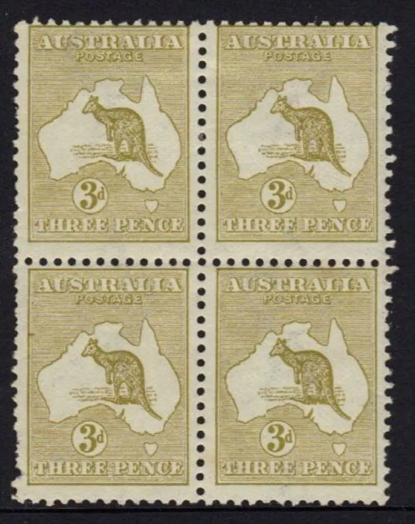 3d yellow olive MUH/MLH block of 4 centred high, ... Image 1++
