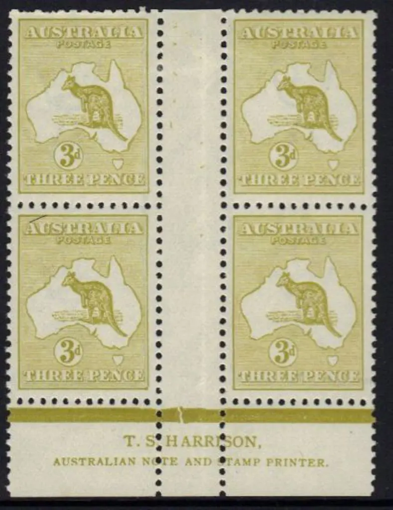 3d yellow olive TS Harrison imprint upper plate ... Image 1++