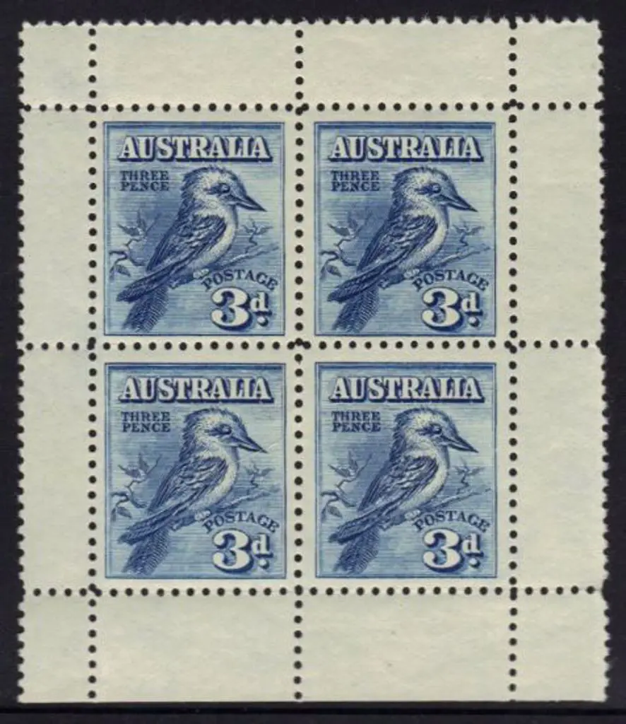 1928 Kookaburra Miniature Sheet. Fresh MUH with no ... Image 1++