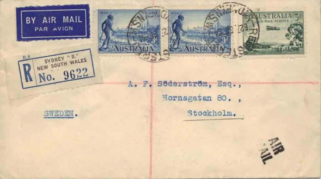 1934 (27th Sept) Registered Airmail cover to ... Image 1++