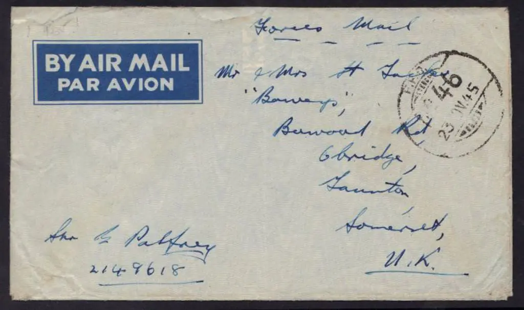 1945 (23rd Nov) stampless airmail cover to U.K. ... Image 1++