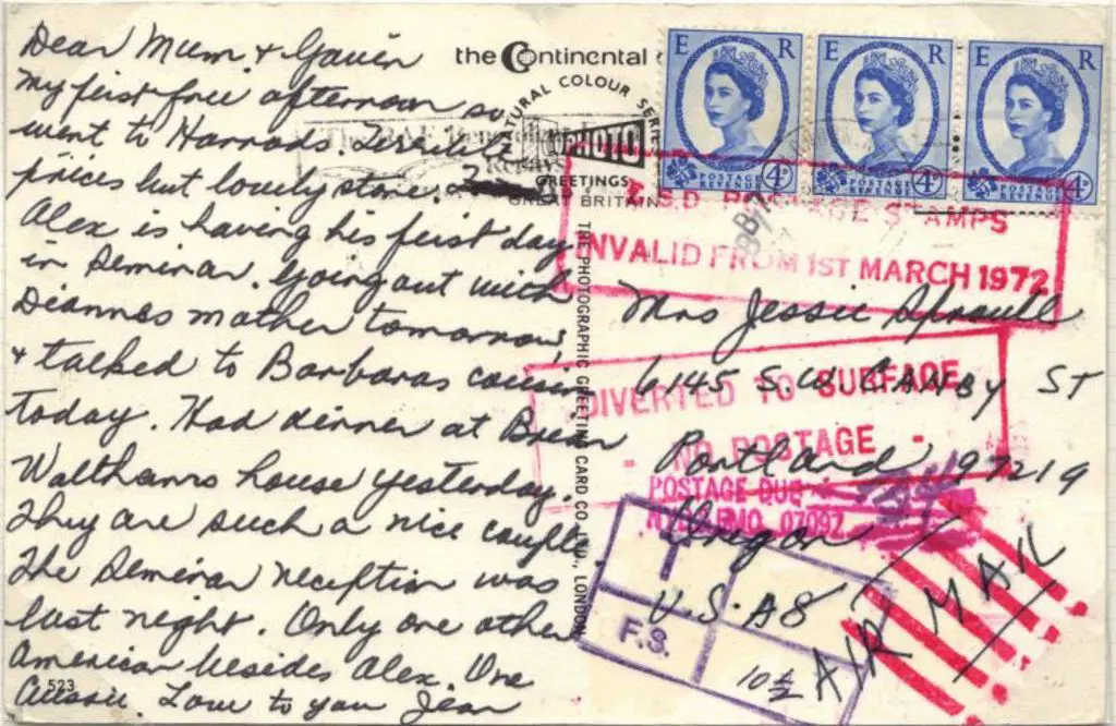 1972 postcard to USA bearing strip of 3 x 4d ... Image 1++