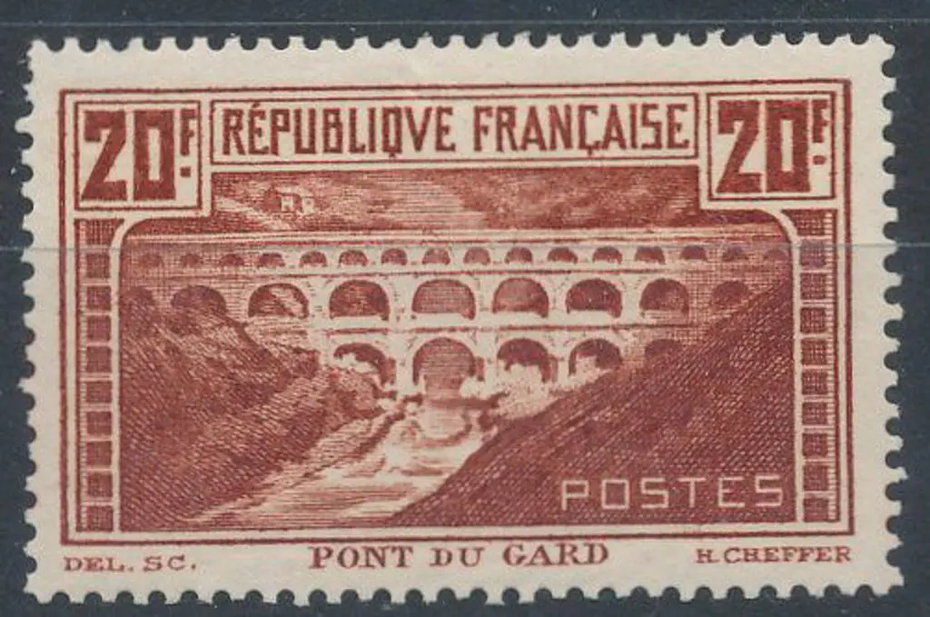 France 1929/33 20f Pont du Gard perf. 13½. MLH SG ... Image 1++