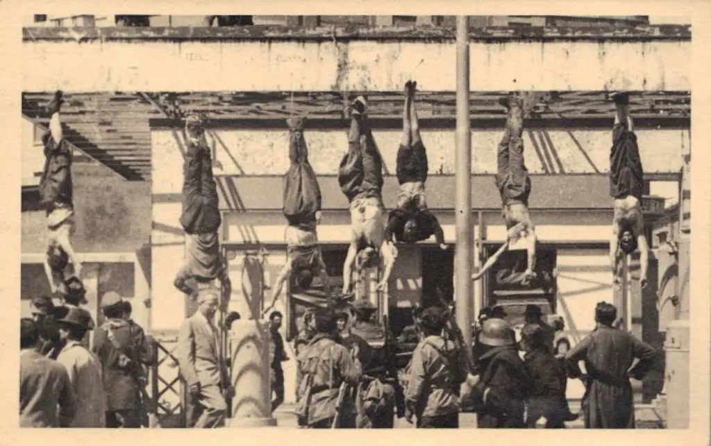 1945 (28th April) photographic postcard of ... Image 1++