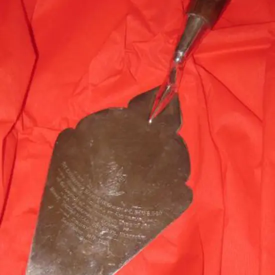 1928 (14th Sept) Silver Trowel presented to Lord ...
