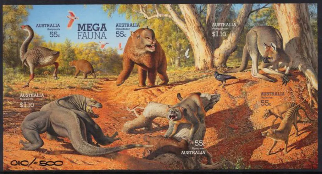 2008 Megafauna / Dinosaur Imperforate Miniature ... Image 1++