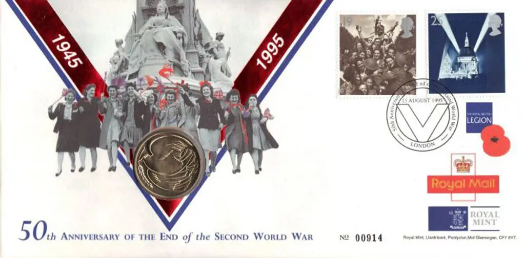1995 50th Anniv. end of WWII £2 coin & stamp PNC ... Image 1++