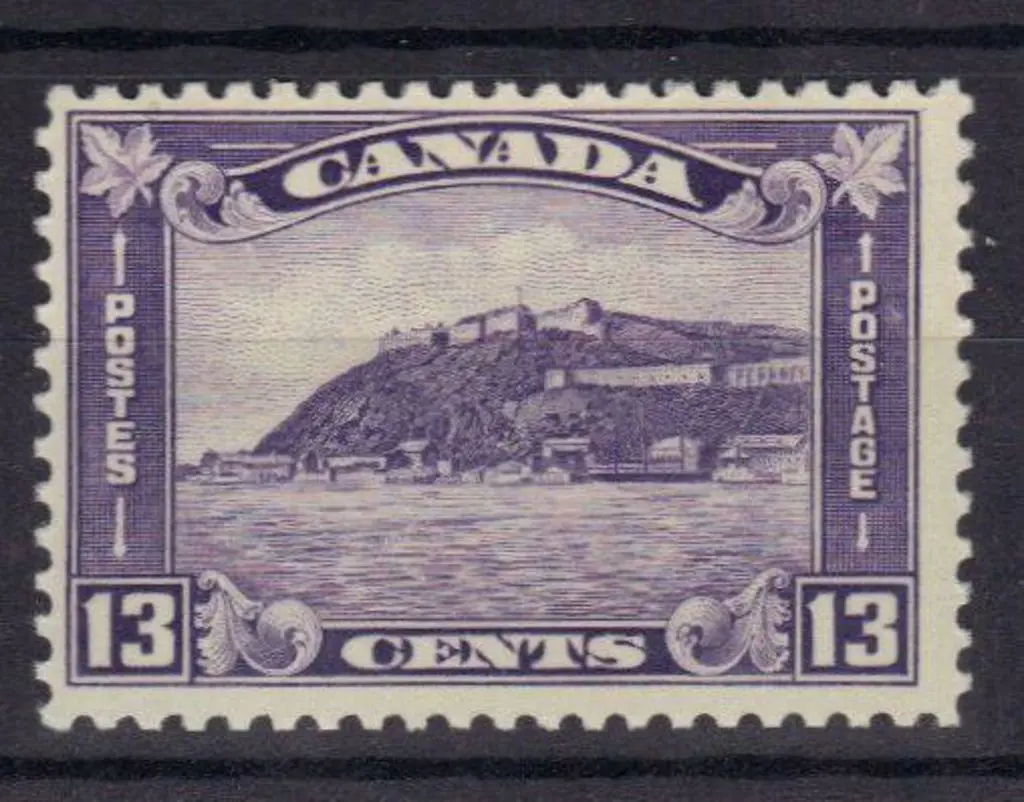 Canada 1932 13c bright violet. Fresh MUH. SG 325. ... Image 1++