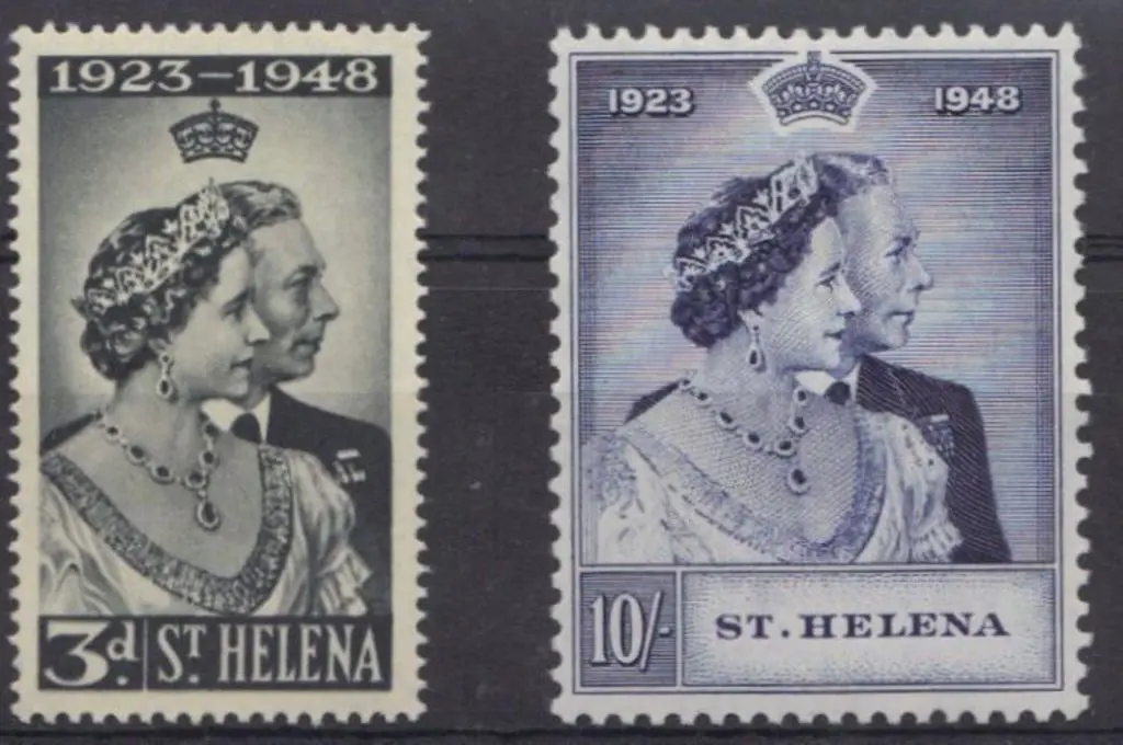 St Helena 1948 Silver Wedding set of 2 to 10/-. ... Image 1++