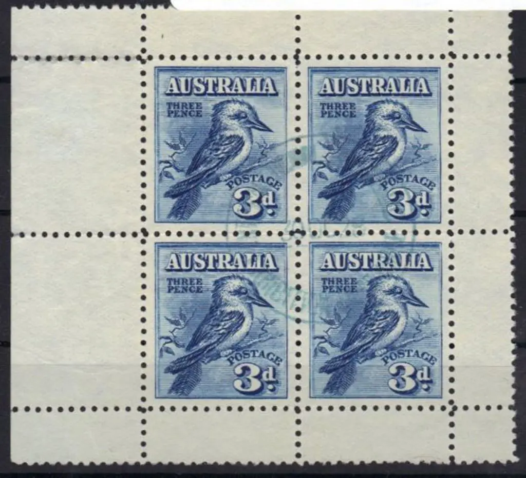 1928 Kookaburra Miniature Sheet with green 30th ... Image 1++