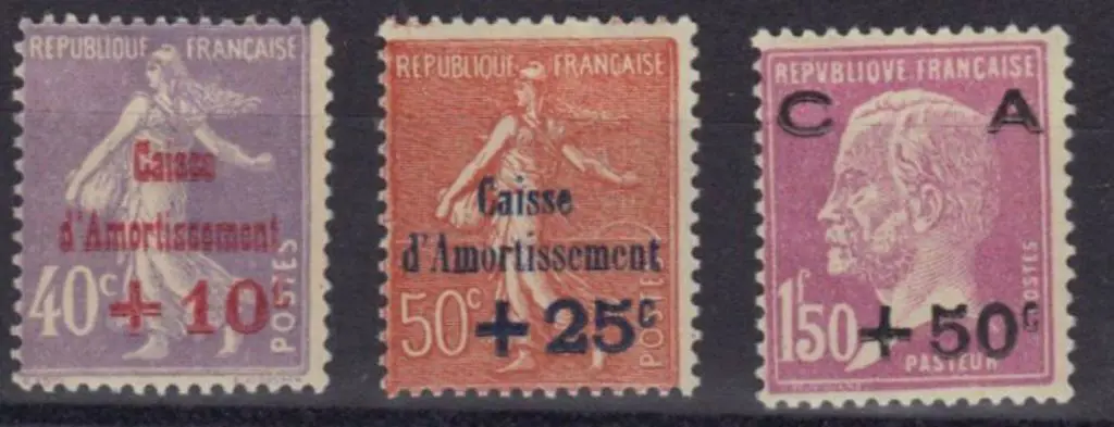 France 1928 Sinking Fund set of 3. MLH with tiny ... Image 1++