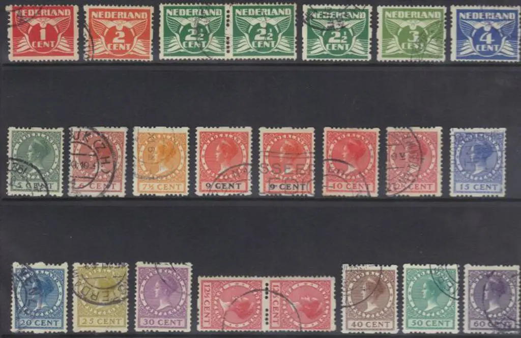 Netherlands 1925/26 Interrupted perfs on 2 sides ... Image 1++