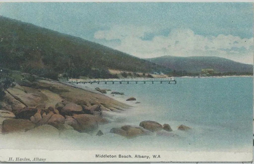"Middleton Beach, Albany" (H.Harden, Albany) ... Image 1++