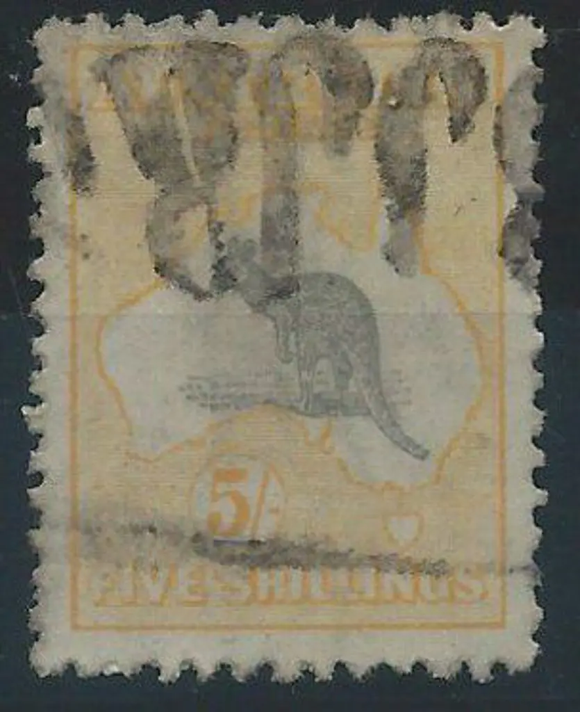 1915-28 3rd wmk 5/- grey & yellow with "white flaw ... Image 1++