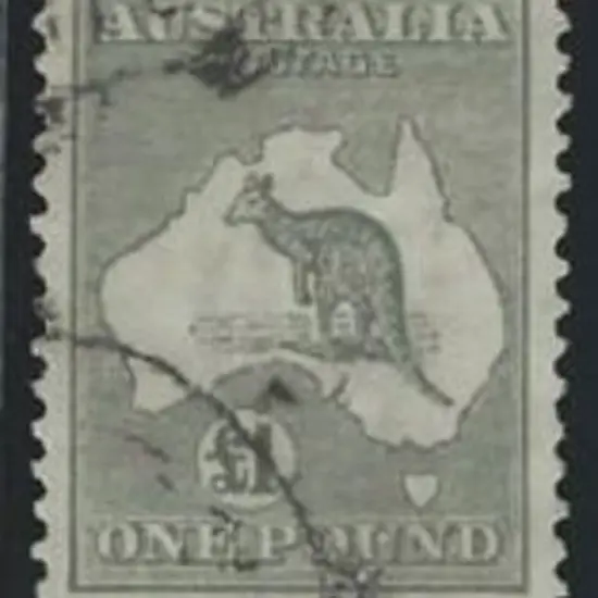 1923-24 New colours £1 grey vertical strip of 3 ...