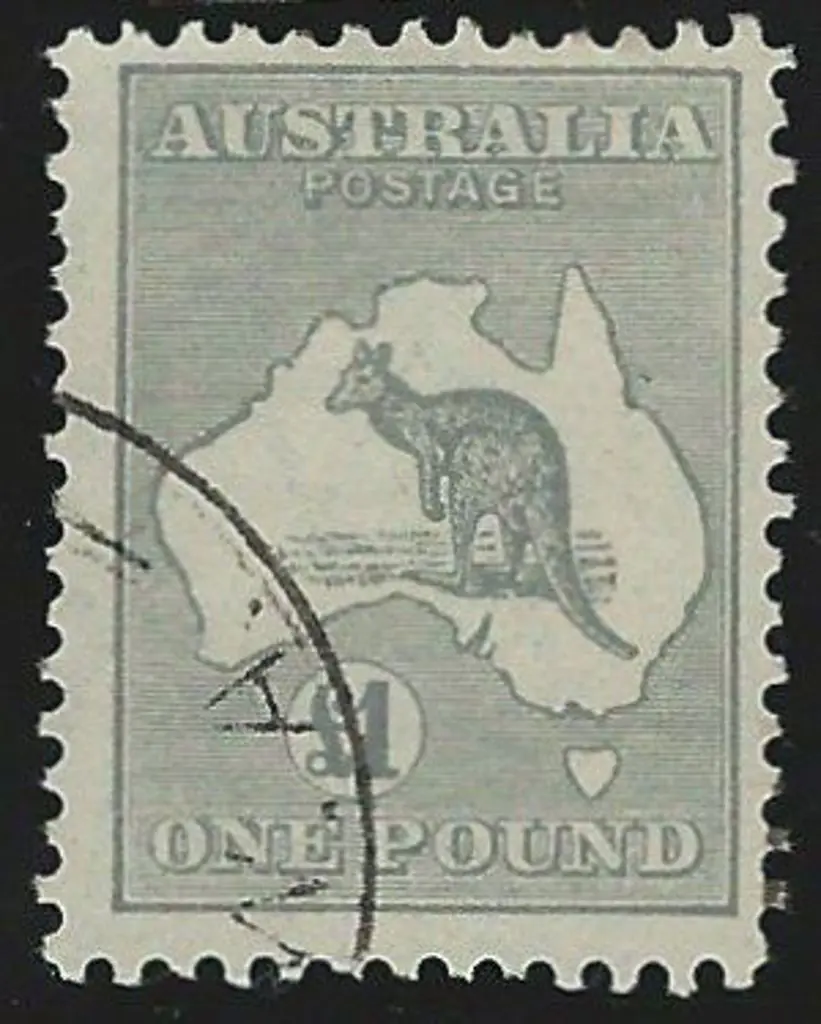 1931-47 CofA £1 grey with corner cds. Reasonably ... Image 1++