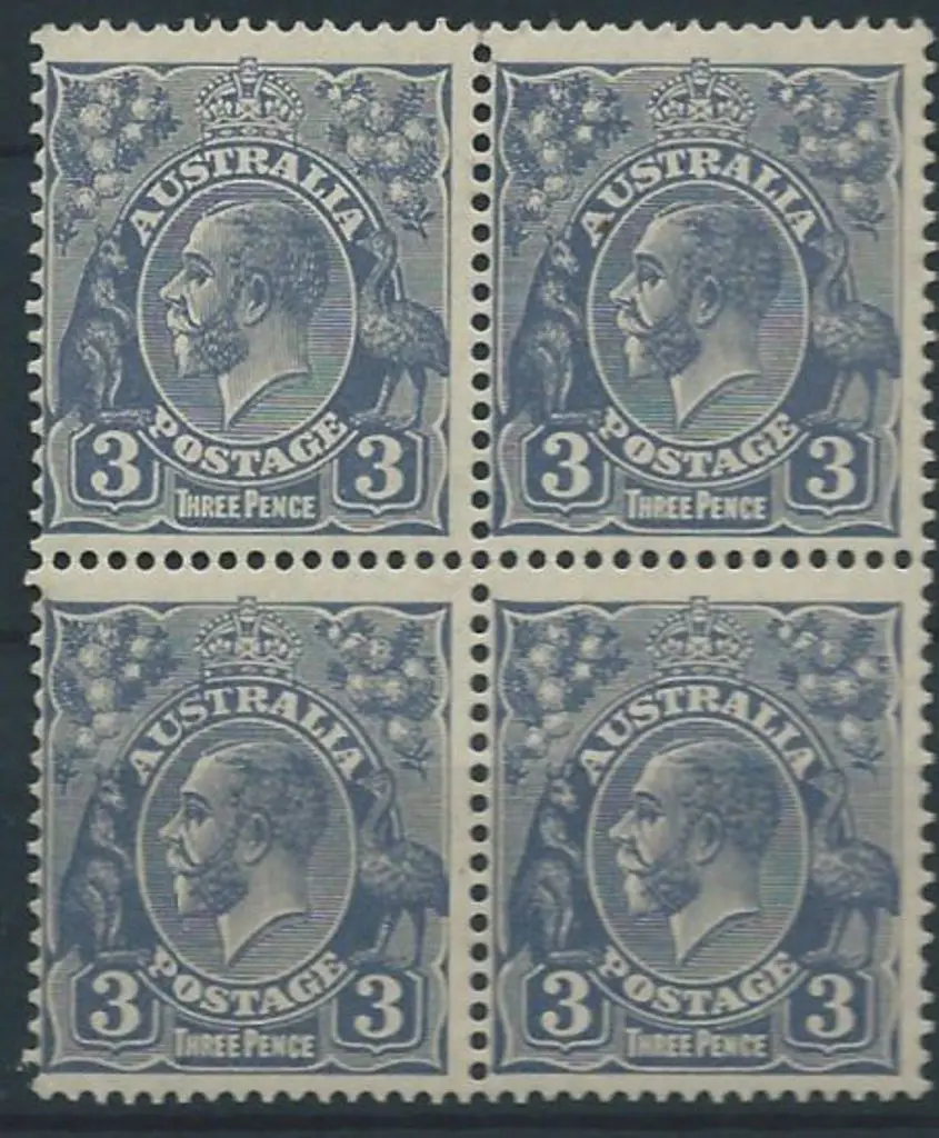 1926-30 SM wmk Perf 13½x12½ 3d blue Die II block 4 ... Image 1++