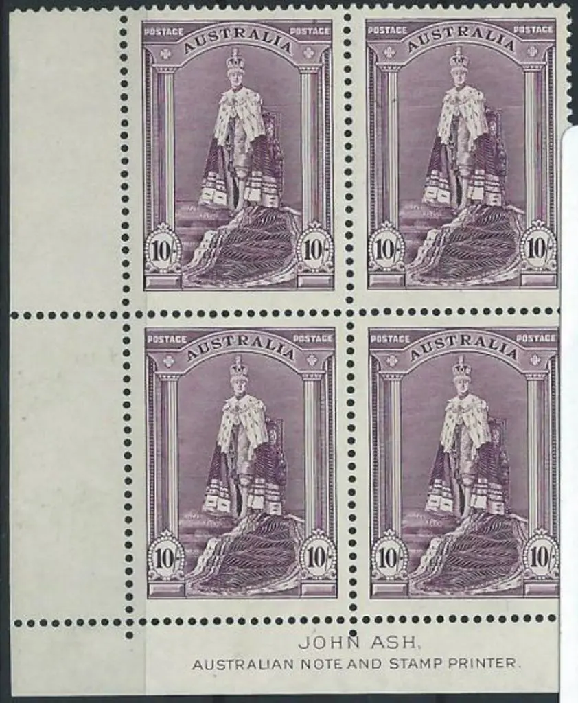 1938 10/- Robes on thick paper Ash imprint block ... Image 1++