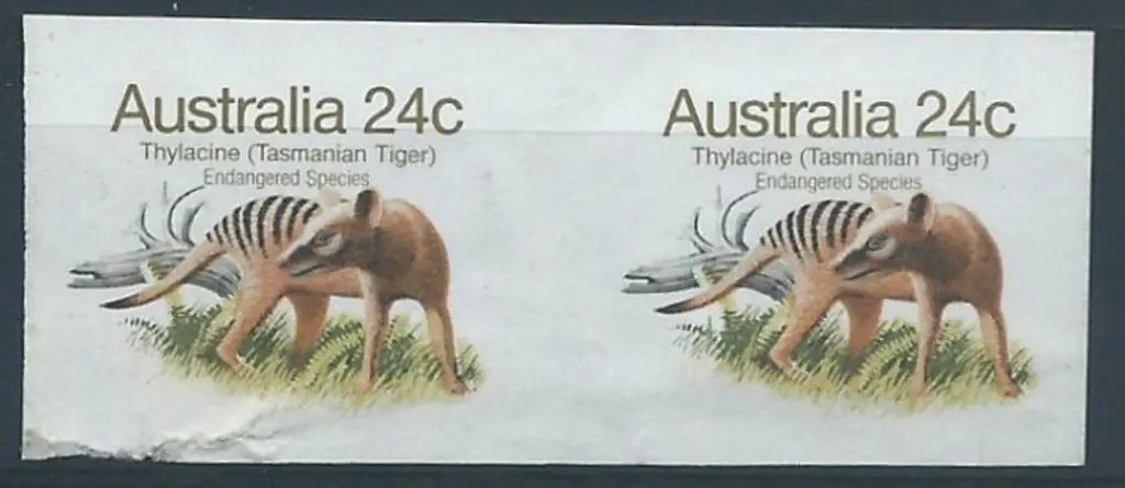 1982 24c Thylacine imperforate horizontal pair MUH ... Image 1++