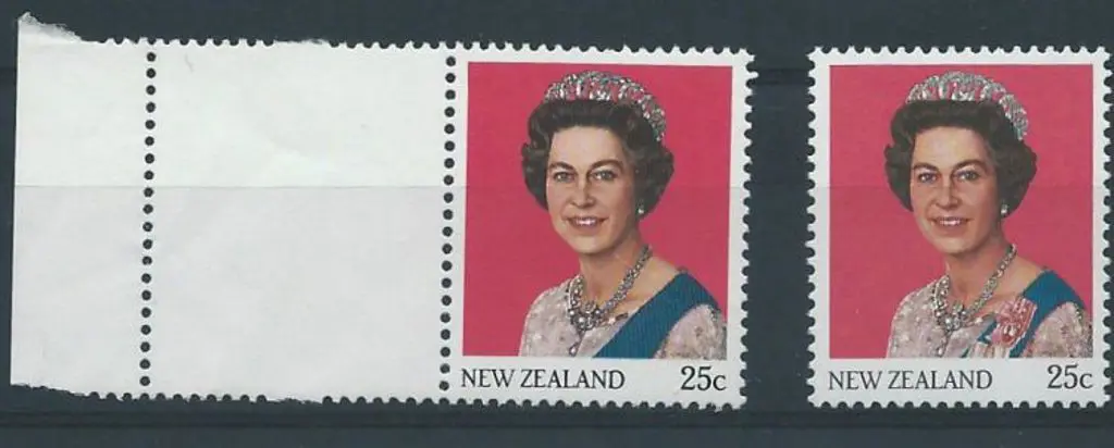 New Zealand 1985 25¢ QEII normal & marginal ... Image 1++