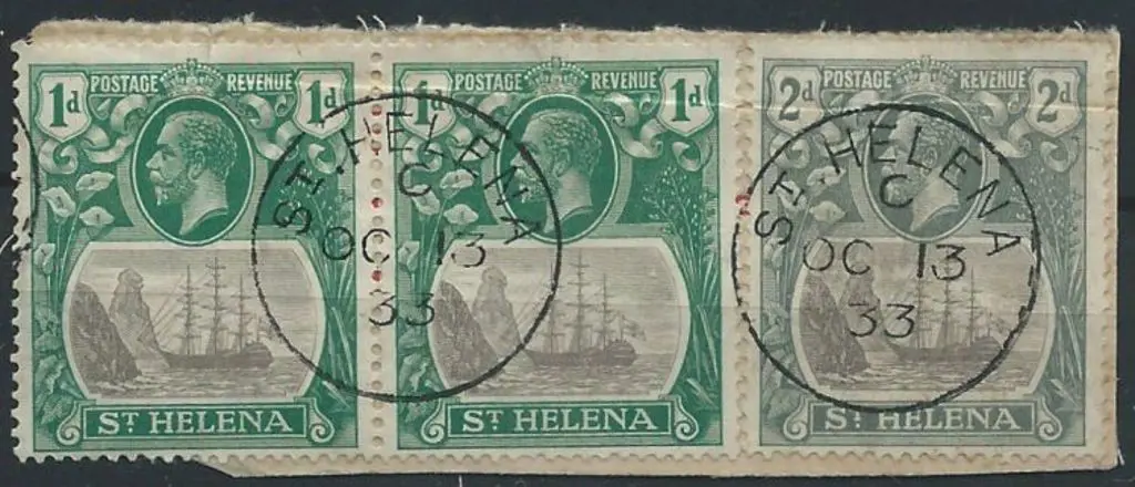 St Helena 1922/37 1d grey & green pair & 2d grey & ... Image 1++