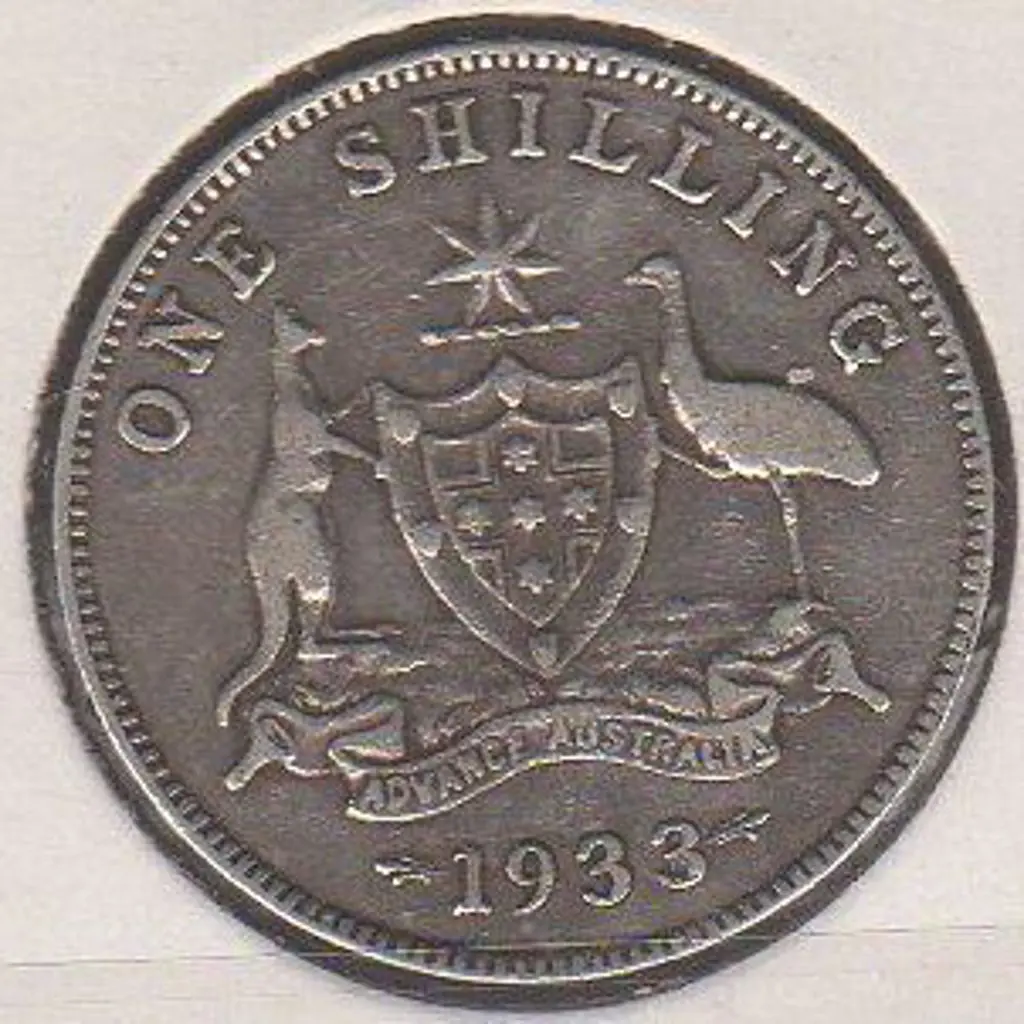 1933 Shilling. A key date. gF Image 1++