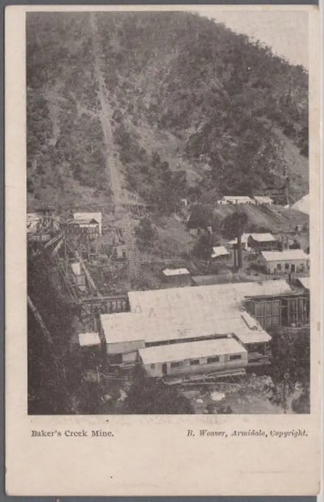 "Bakers Creek Mine" (B.Weaver, Armidale). B&W in ... Image 1++