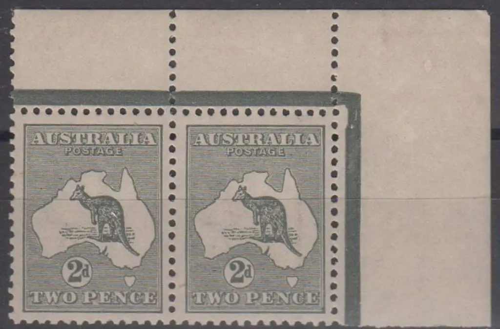 1915-28 3rd wmk 2d grey Die I pair with upper ... Image 1++