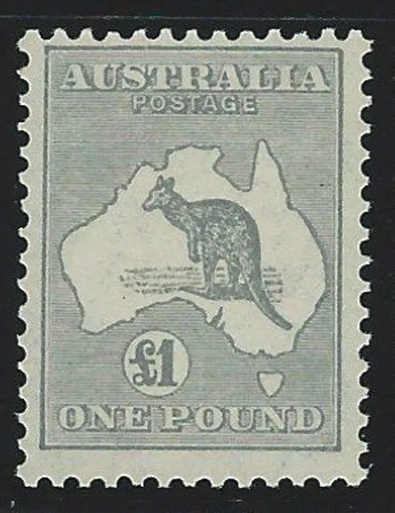 1931-47 CofA £1 grey. Centred slightly up ... Image 1++