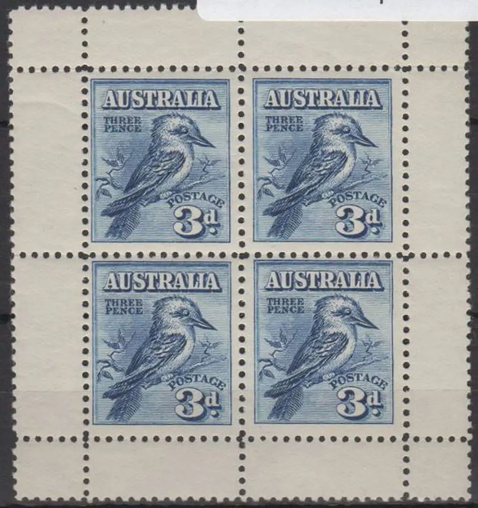 1928 Kookaburra Miniature Sheet. Fine MUH with no ... Image 1++