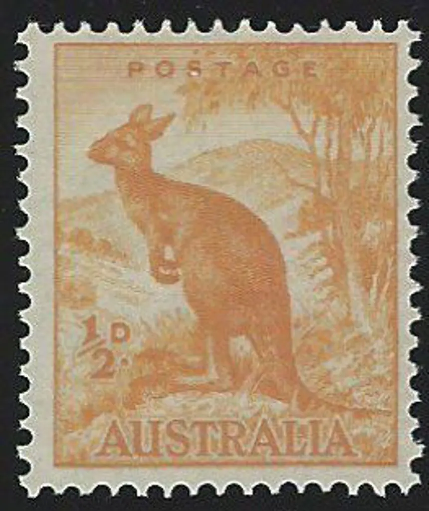 1938 ½d kangaroo in the pale/dull orange-yellow ... Image 1++
