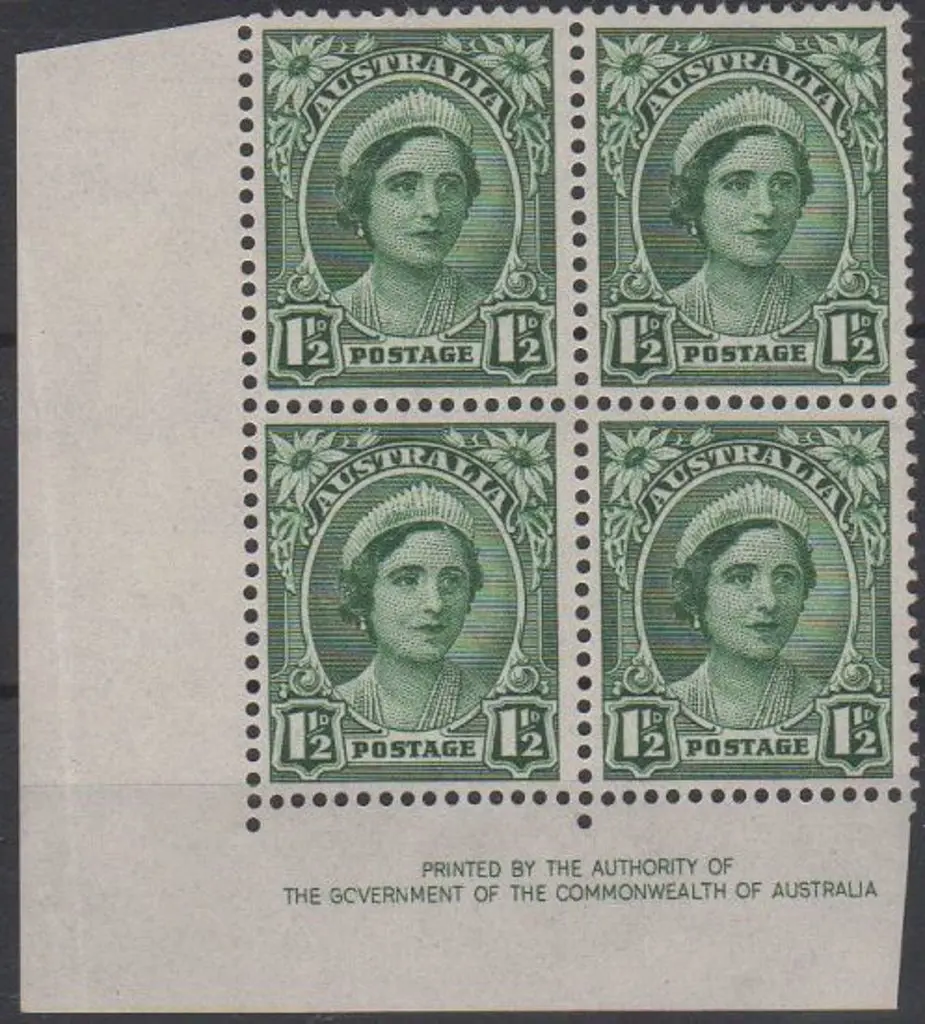 1949 1½d green QM authority imprint block of 4 ... Image 1++
