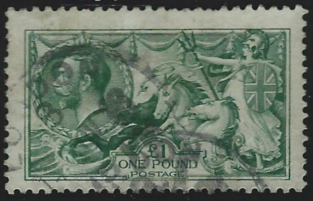 1913 £1 green Seahorse good used by two London ... Image 1++