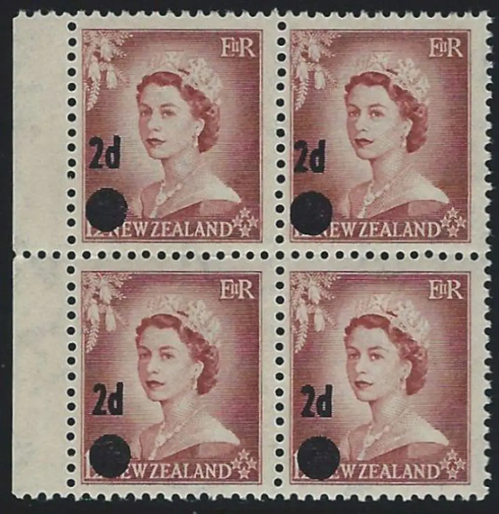 New Zealand 1958 2d on 1½d QEII "stars" in error. ... Image 1++