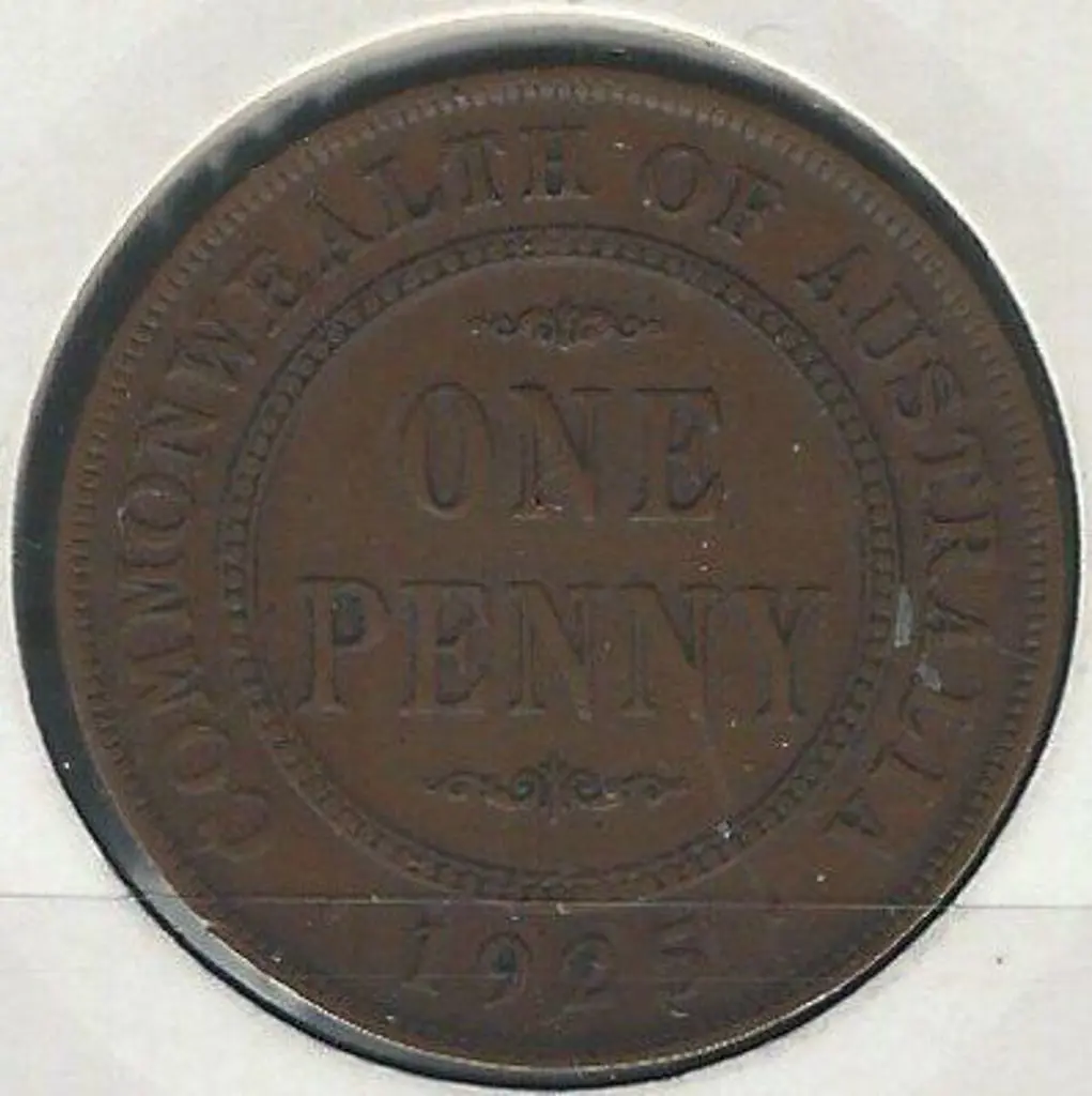 1925 Penny. Australia's second rarest circulated ... Image 1++