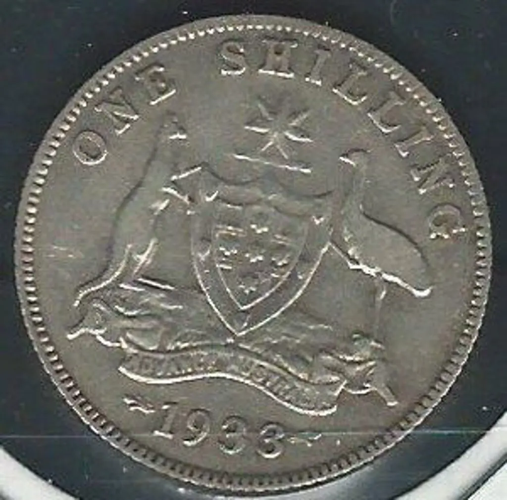 1933 Shilling. VF Image 1++