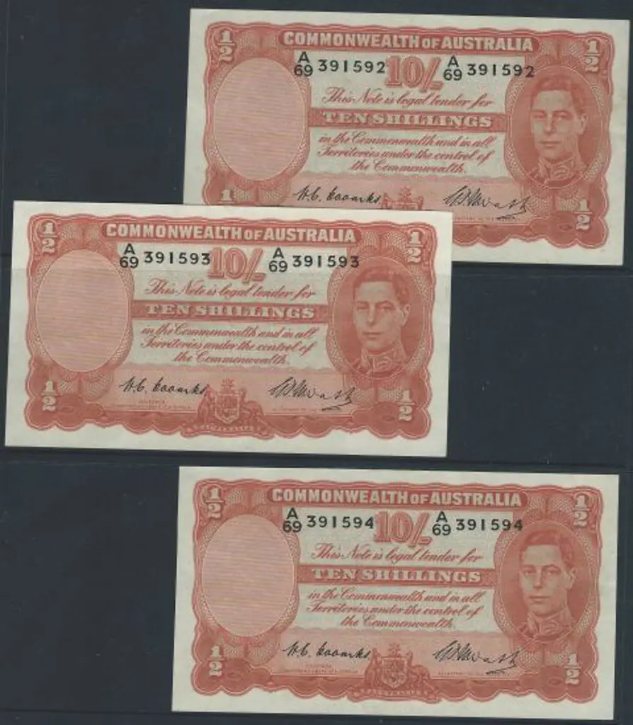 1949 10/- KGVI Coombs/Watt notes x 3 in ... Image 1++
