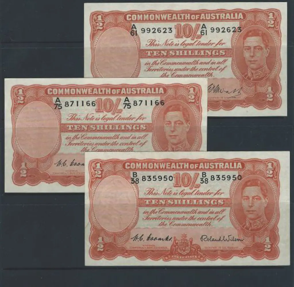 1952 10/- KGVI Coombs/Wilson notes x 3. About VF ... Image 1++