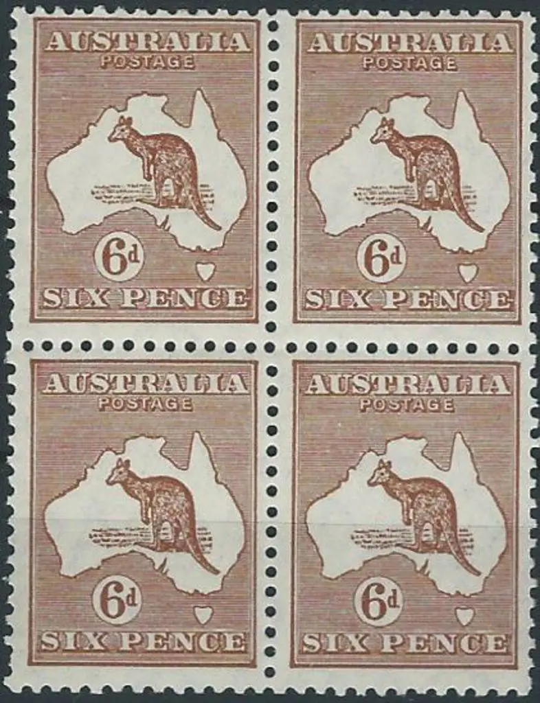 1923-30 Smult 6d chestnut block of 4 with lower ... Image 1++