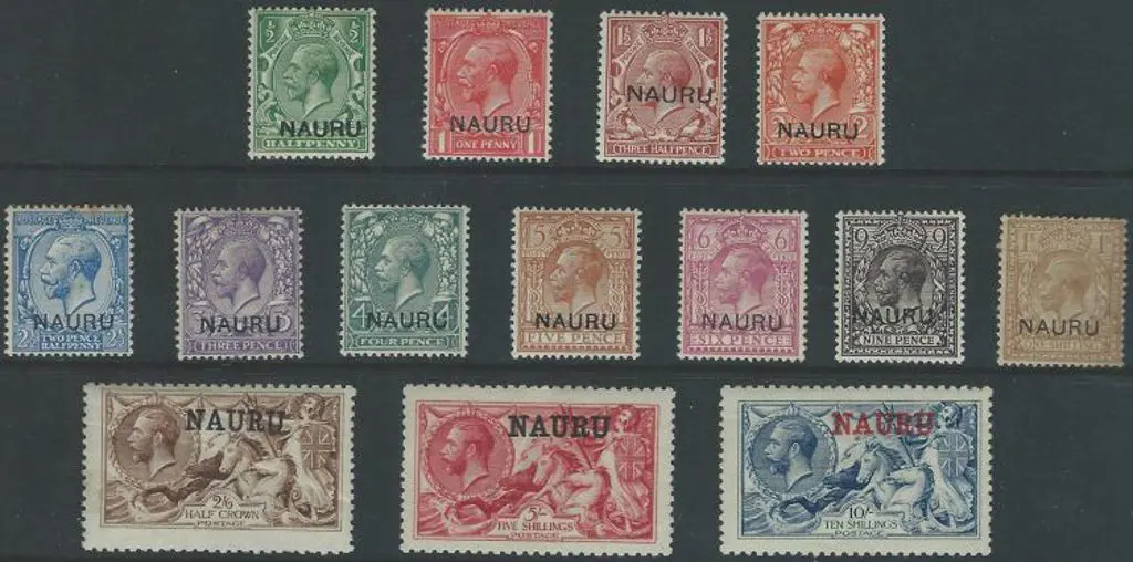1916/23 "NAURU" ovpts to 1/- MLH (hingeing varies) ... Image 1++