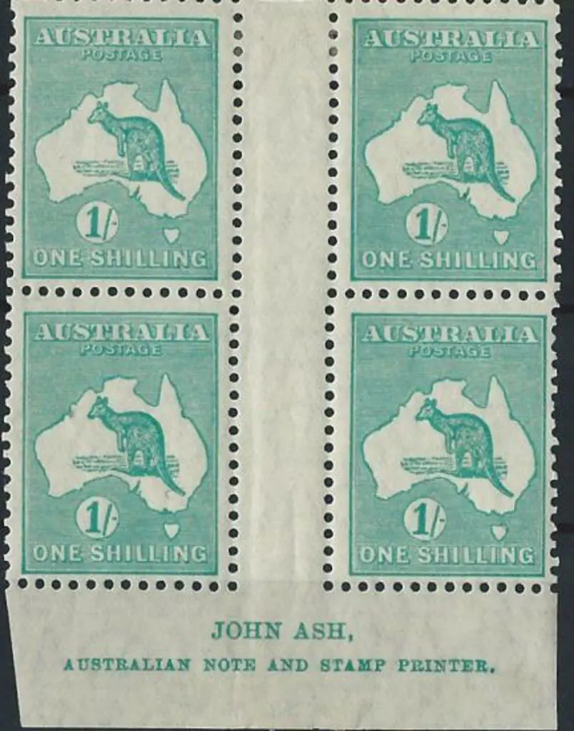 1923-30 Smult 1/- emerald Ash imprint gutter block ... Image 1++
