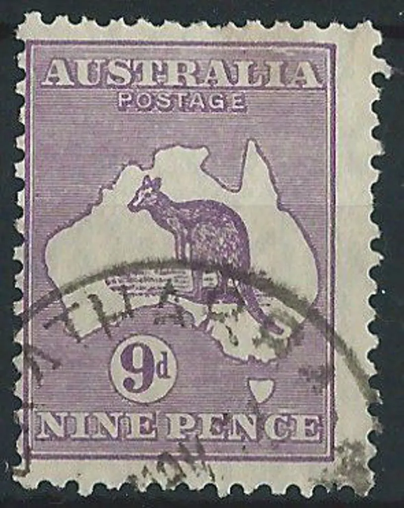 1923-30 Smult 9d violet with "shading breaks over ... Image 1++