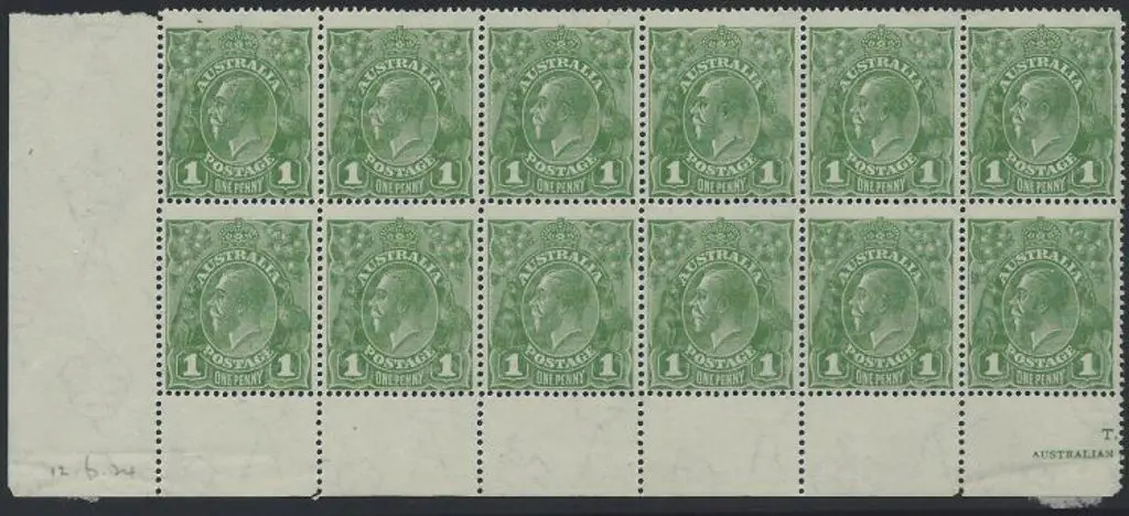 1918-20 Large Mult Perf.14 1d green lower left ... Image 1++