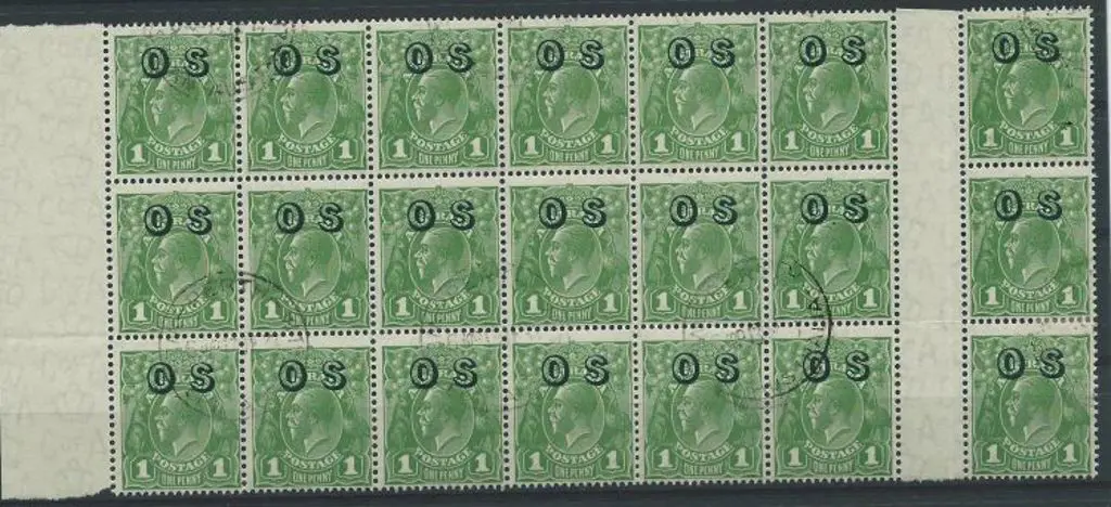 1931 1d green KGV ovptd "OS" in CTO block of 21 ... Image 1++