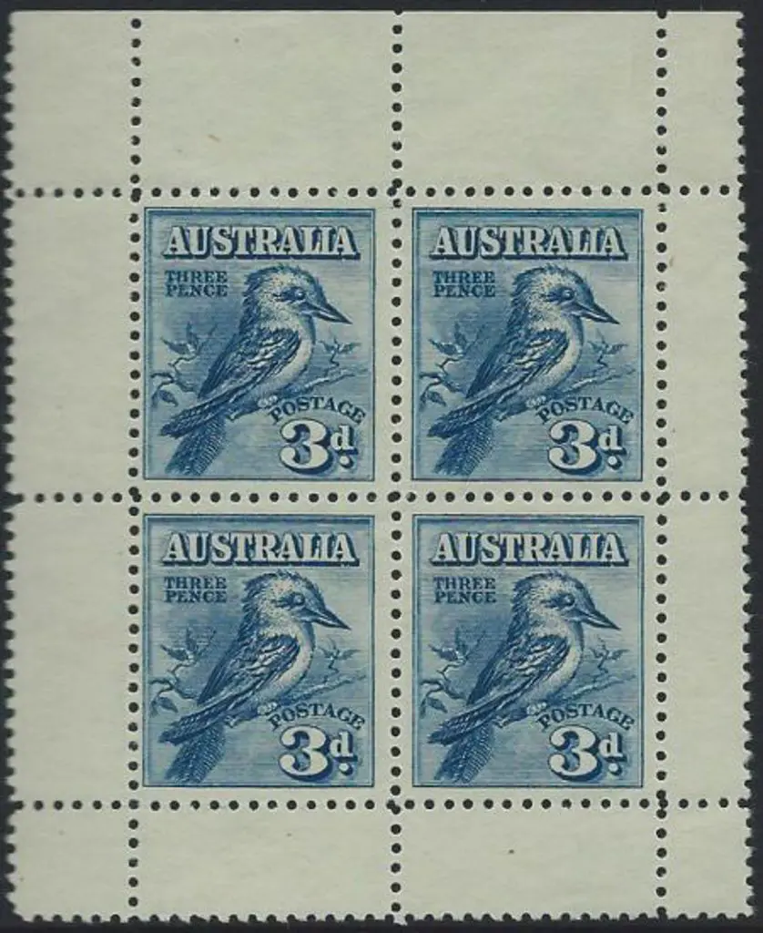 1928 Kookaburra Miniature Sheet. Fine MUH with no ... Image 1++