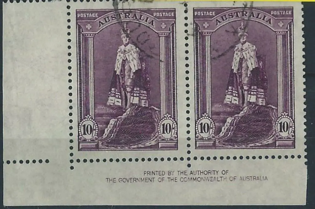 1937/49 10/- Robes corner pair on thin paper with ... Image 1++