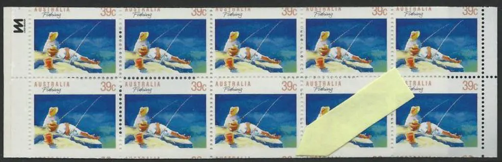 1989 $3.90 Fishing booklet miscut resulting in ... Image 1++