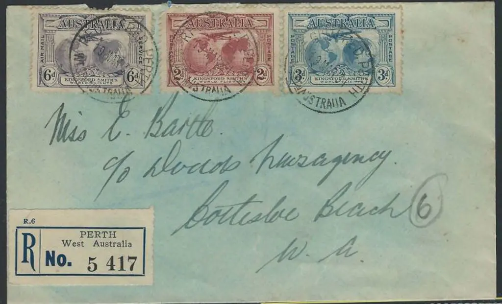 1931 (19th Mar) Kingsford Smith set of 3 on plain ... Image 1++