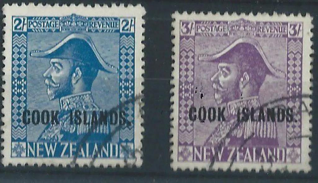 Cook Islands 1936/44 2/- & 3/- "Admirals" with ... Image 1++