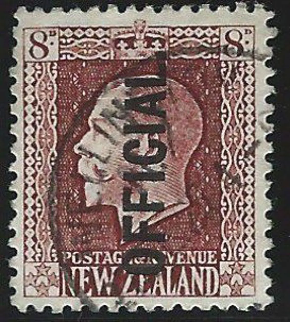New Zealand 1915/27 8d red brown KGV ovptd ... Image 1++